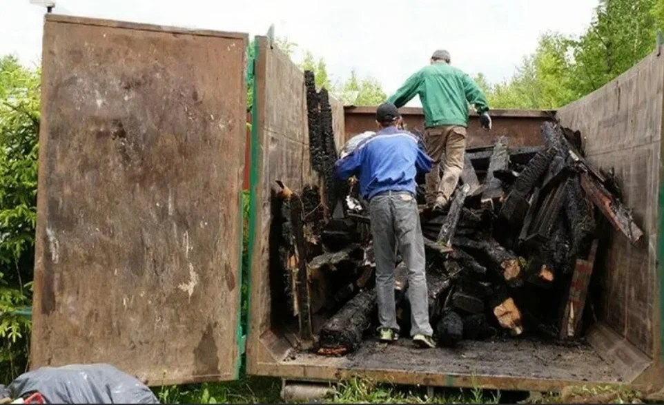 Вывоз мусора после пожара в Ленинске-Кузнецком от ПроМусор — уборка, утилизация, цена от 2504 руб