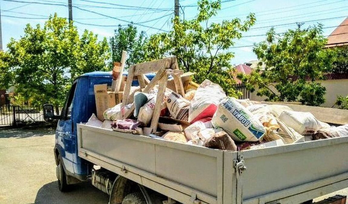 Вывоз мусора Газелью в Ленинске-Кузнецком в октябре