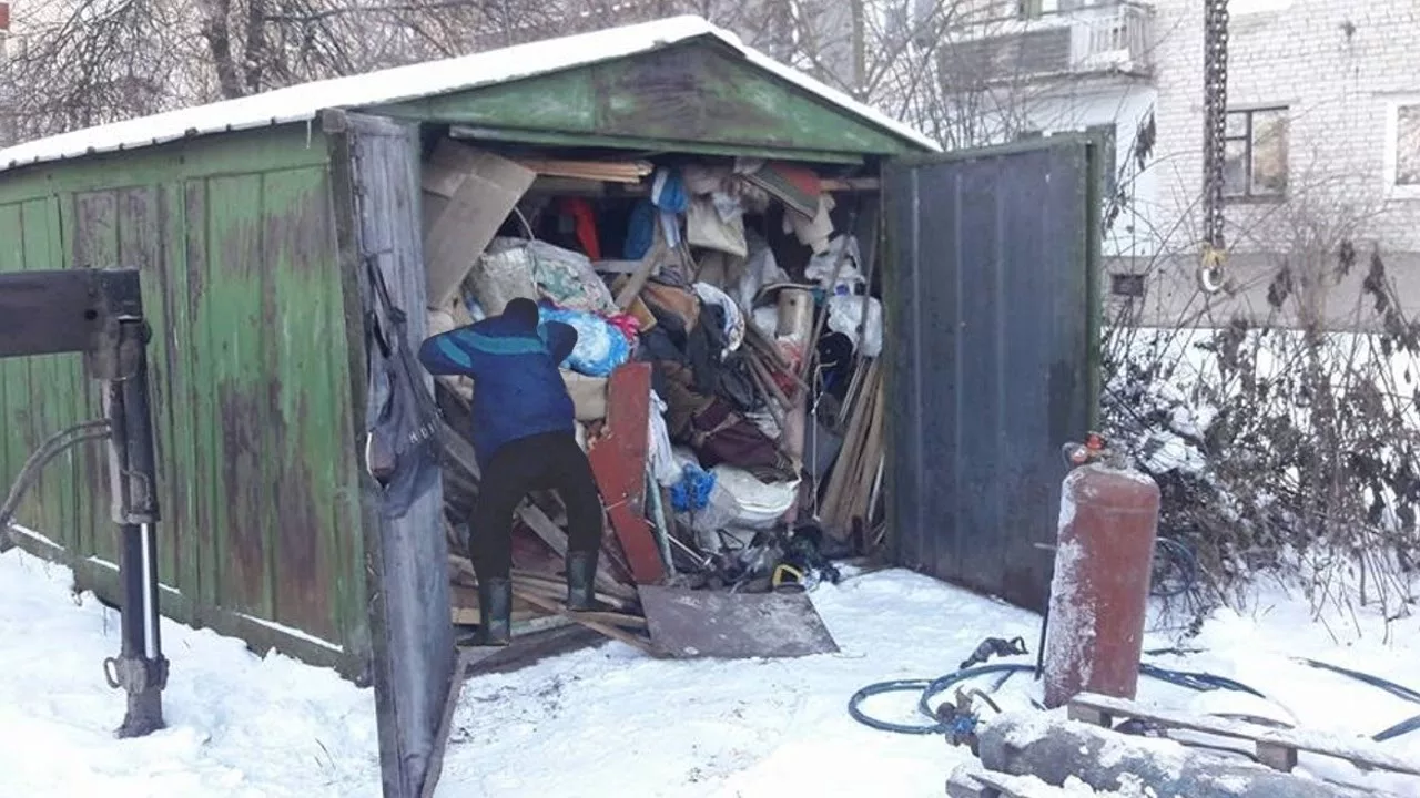 Вывоз мусора из гаража с гарантией чистоты в Ленинске-Кузнецком в октябре